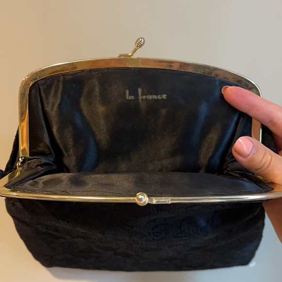 Vintage black lace clutch - Picture 3 of 4